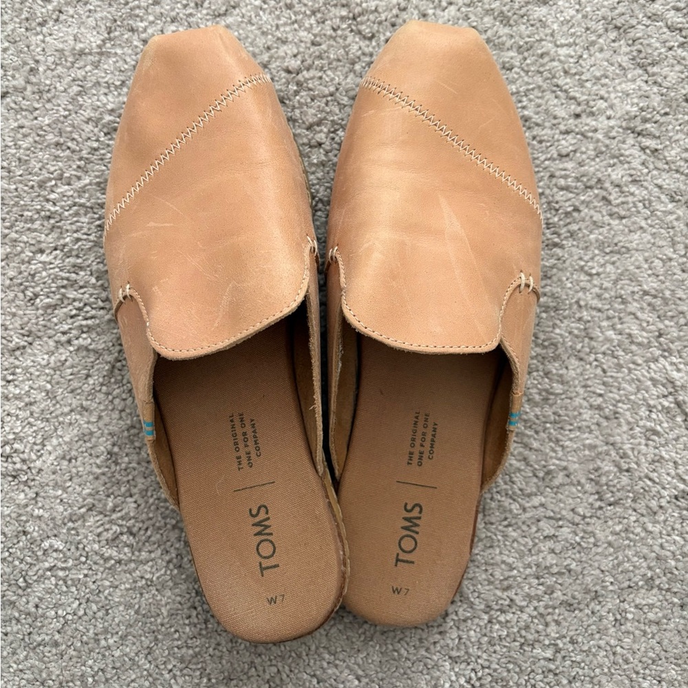 TOMS Nova Leather Wrap Tan Slip-On Shoes